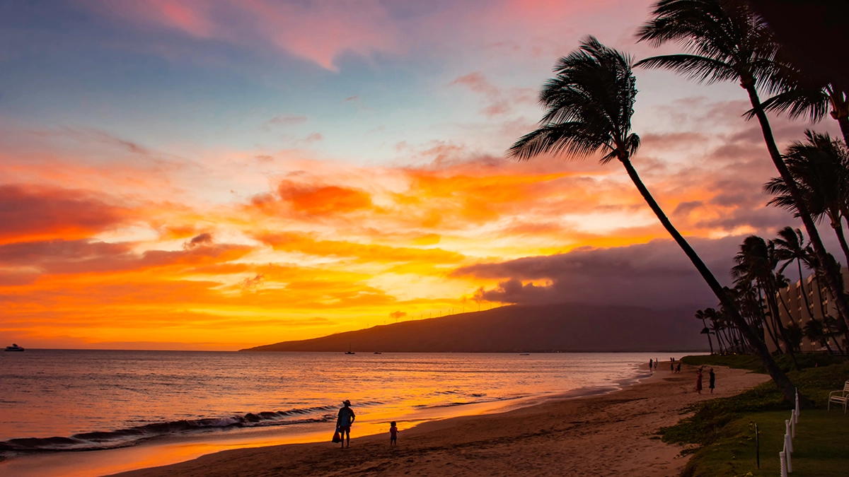 Sundown in South Maui 5 Places to Enjoy the Sunset in Kihei featured image